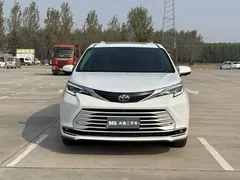 2023 Toyota Sienna 2.5L Hybrid Comfort, белый — фото 2