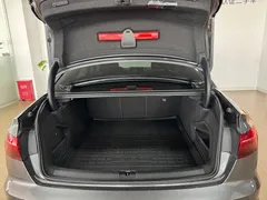 2023 Audi A4L 40 TFSI Luxury Dynamic — фото 6
