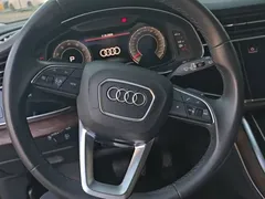 2023 Audi Q7 55 TFSI quattro S line Sport, чёрный — фото 5