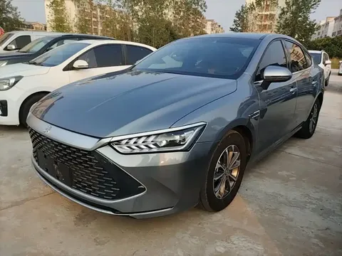 2024 BYD Qin PLUS Honor DM-i PHEV 55km Leading