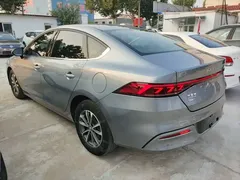 2024 BYD Qin PLUS Honor DM-i PHEV 55km Leading — фото 5