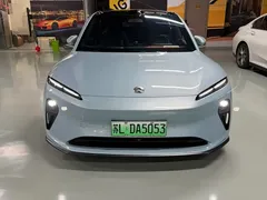 2024 Nio ET5 75kWh EV, синий — фото 2