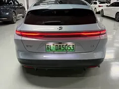 2024 Nio ET5 75kWh EV, синий — фото 8