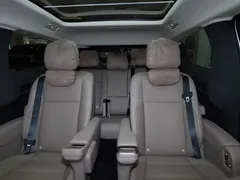 2025 Li Auto MEGA Ultra Smart Refresh, белый — фото 30