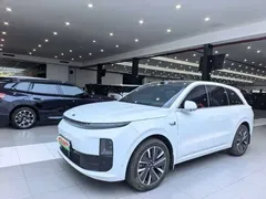 2025 Li Auto L6, белый — фото 1