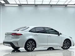 2022 Toyota Levin 185T CVT Sport, белый — фото 3
