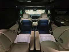 2024 Zeekr 009 6-Seat Executive 4WD 108kWh, чёрный — фото 19