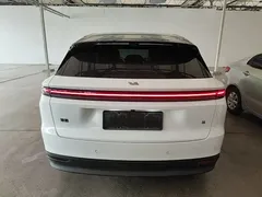 2025 Li Auto i6 4WD Standard, белый — фото 6