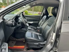 2021 Nissan Kicks 1.5L XL CVT — фото 8