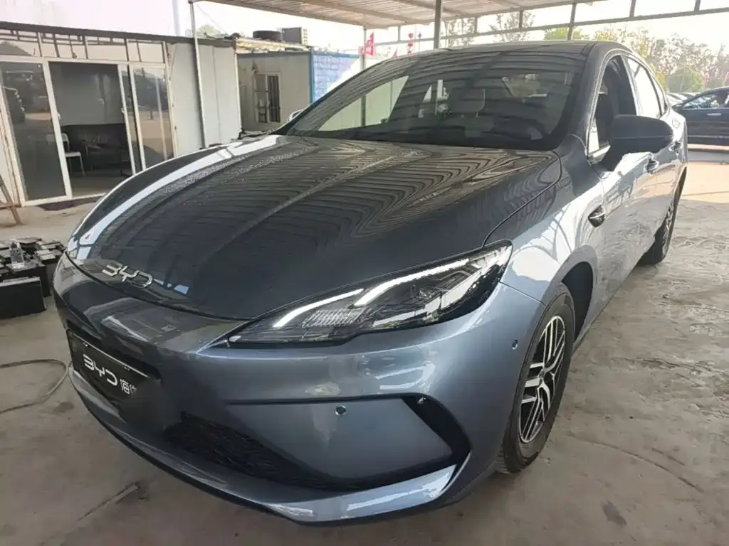 2025 BYD Seal 05 PHEV 120KM Smart Driving Flagship