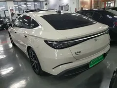 2026 BYD Seal 07 PHEV 1.5T 230km Flagship, белый — фото 5