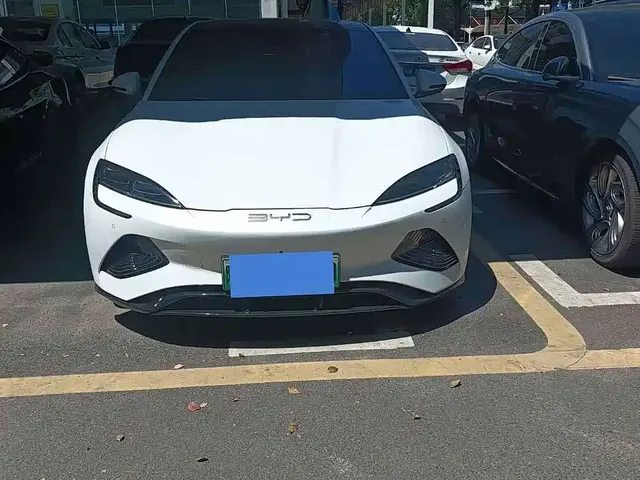 2022 BYD Seal 700km Long Range RWD