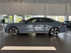 2022 Audi A4L 40 TFSI quattro RS Package, синий — фото 3