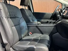 2019 Honda Elysion 2.0L Hybrid Luxury — фото 17