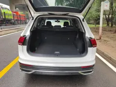 2023 Volkswagen Tiguan L 330TSI AT 2WD Comfort, белый — фото 11