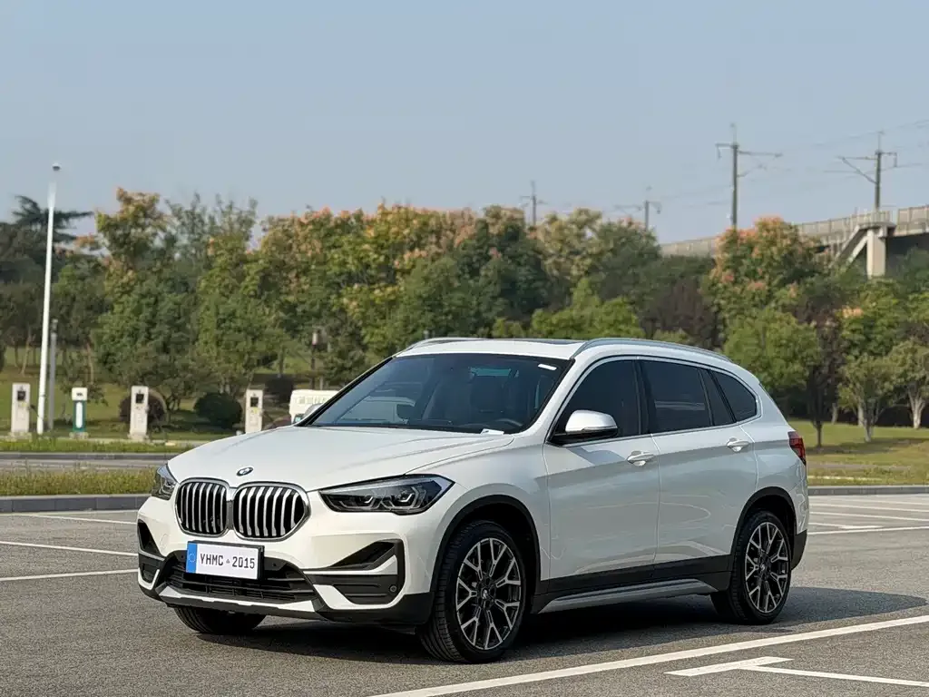 2022 BMW X1 Premium
