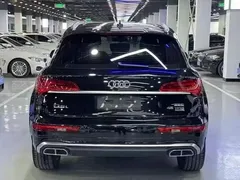 2022 Audi Q5L 45T Luxury Dynamic, чёрный — фото 9