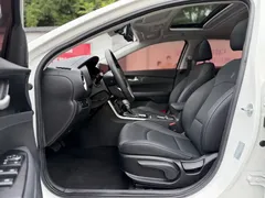 2021 Kia Cerato 1.5L CVT Fashion, белый — фото 11