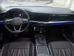 2022 Volkswagen Passat 330TSI Luxury, чёрный — фото 6