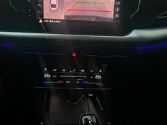 2022 Volkswagen Passat 330TSI Luxury, чёрный — фото 17