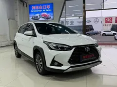 2022 Toyota Yaris L Zhixuan X 1.5L CVT Luxury Plus, белый — фото 3