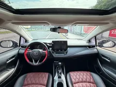 2021 Toyota Corolla 1.2T S-CVT Elite Plus, белый — фото 13