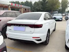 2022 Geely Emgrand 4th Gen 1.5L CVT Flagship, белый — фото 9