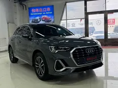 2022 Audi Q3 35 TFSI Sport — фото 3