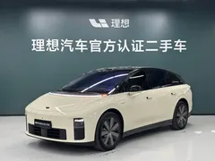 2025 Li Auto i6 4WD Standard — фото 1