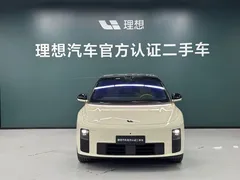2025 Li Auto i6 4WD Standard — фото 2