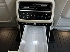 2025 Li Auto i6 4WD Standard — фото 10