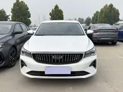 2022 Geely Emgrand 4th Gen 1.5L CVT Premium, белый — фото 2