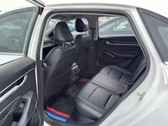 2022 Geely Emgrand 4th Gen 1.5L CVT Premium, белый — фото 5