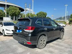 2021 Subaru Forester 2.0i Luxury, чёрный — фото 7