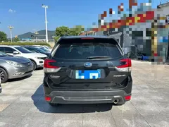 2021 Subaru Forester 2.0i Luxury, чёрный — фото 8