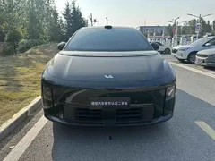 2025 Li Auto i6 4WD Standard, чёрный — фото 2