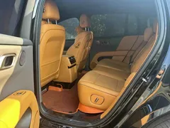2025 Li Auto i6 4WD Standard, чёрный — фото 5