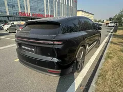 2025 Li Auto i6 4WD Standard, чёрный — фото 10