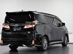 2023 Toyota Vellfire Crown Hybrid 2.5L HV Premium, чёрный — фото 6