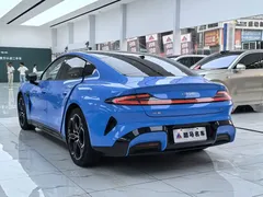 2026 Xiaomi SU7 RWD Standard, синий — фото 13