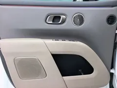 2025 Li Auto i8 Standard, белый — фото 4