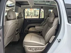 2025 Li Auto i8 Standard, белый — фото 12