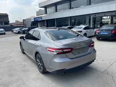 2021 Toyota Camry 2.5G Luxury — фото 4