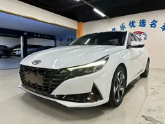 2021 Hyundai Elantra 1.5L CVT LUX Premium, белый — фото 1