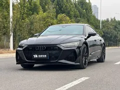 2023 Audi A7 45 TFSI Select, чёрный — фото 1