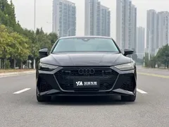 2023 Audi A7 45 TFSI Select, чёрный — фото 2