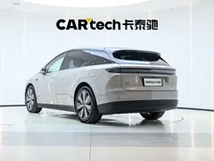2025 Li Auto i6 4WD Standard — фото 13