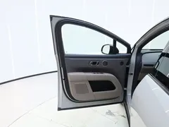 2025 Li Auto i6 4WD Standard — фото 18