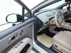 2025 Li Auto i6 4WD Standard — фото 28