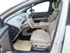 2025 Li Auto i6 4WD Standard — фото 31